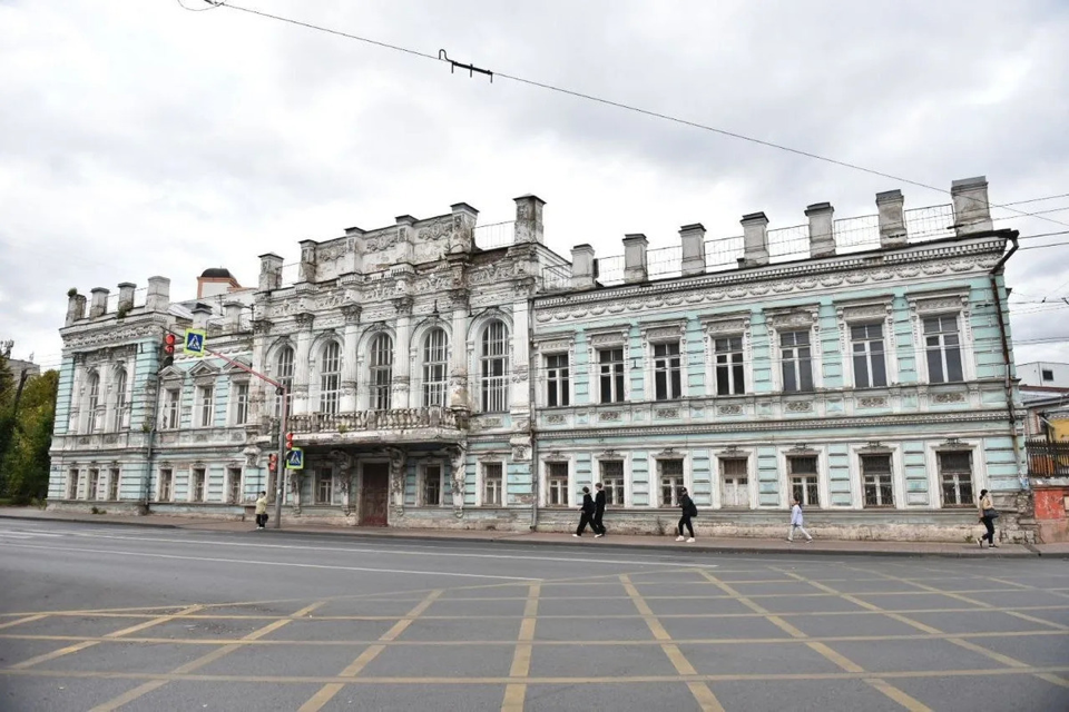 Source-supplied image for: В Ярославле суд изъял у собственника «непьющих мужиков»